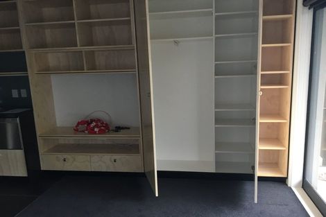 Photo of property in Barton Flats, 1/9-11 Barton Terrace, Thorndon, Wellington, 6011