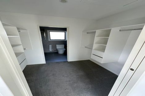 Photo of property in 216 Bucklands Road, Bucklands Beach, Auckland, 2012