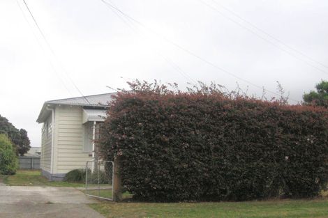 Photo of property in 40 York Street, Moera, Lower Hutt, 5010