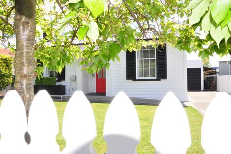 Photo of property in 129 Church Street, West End, Palmerston North, 4412