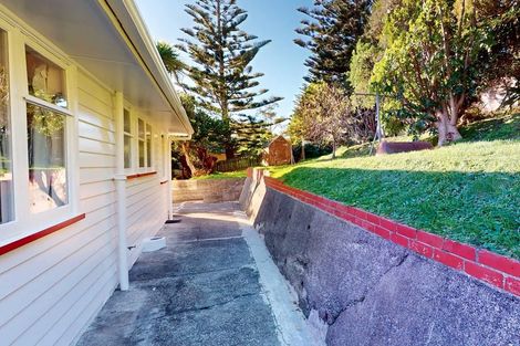 Photo of property in 17 Durham Street, Cannons Creek, Porirua, 5024