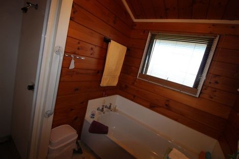 Photo of property in 28 Waitangi Place, Tokoroa, 3420