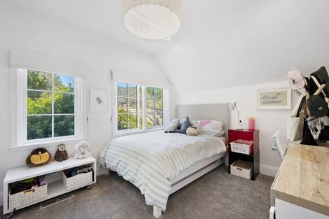 Photo of property in 14 Homewood Avenue, Karori, Wellington, 6012