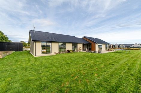 Photo of property in 111 Blairlogie Close, Otatara, Invercargill, 9879