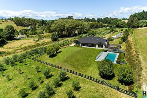 Photo of property in 106 Awa Awa Road, Tasman, Upper Moutere, 7173