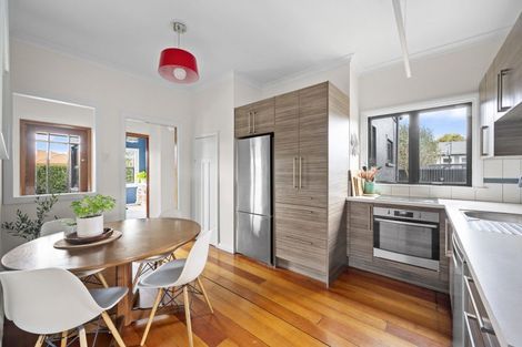 Photo of property in 54 Church Road, Taradale, Napier, 4112