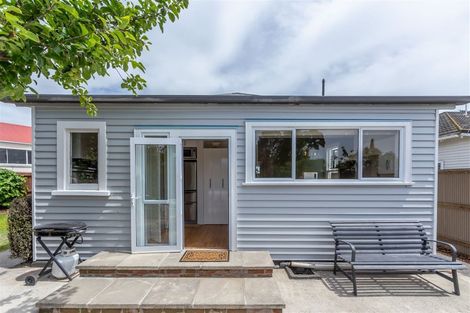 Photo of property in 35 Dampier Street, Woolston, Christchurch, 8023