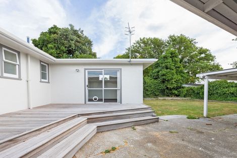 Photo of property in 3 Benmore Avenue, Cloverlea, Palmerston North, 4412