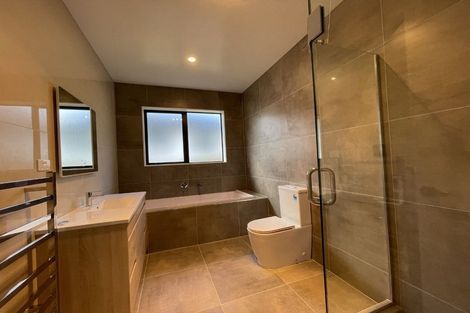 Photo of property in 7 Wallis Lane, Orewa, 0931