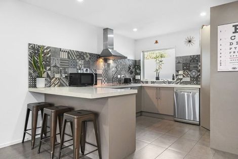 Photo of property in 4/59 Olliviers Road, Phillipstown, Christchurch, 8011