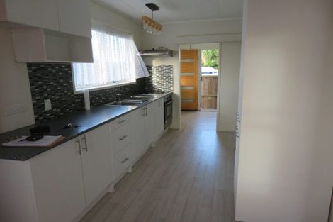 Photo of property in 4 Carbery Place, Manurewa, Auckland, 2102