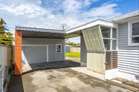 Photo of property in 222 High Street North, Carterton, 5713