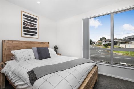 Photo of property in 32/11 Ray Small Drive, Papakura, 2110