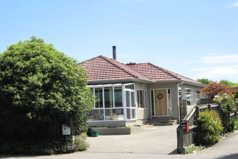 Photo of property in 45 Hawford Road, Opawa, Christchurch, 8023