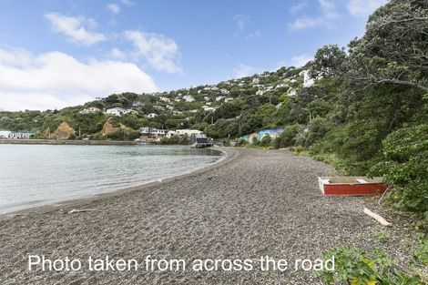 Photo of property in 82 Evans Bay Parade, Roseneath, Wellington, 6021