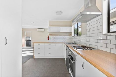 Photo of property in 3/76 Luanda Drive, Ranui, Auckland, 0612