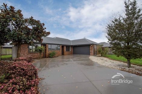 Photo of property in 27 Ferdinand Terrace, Yaldhurst, Christchurch, 8042
