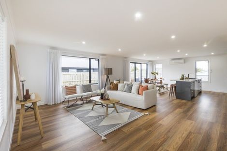 Photo of property in 27 Poplar Grove, Feilding, 4702