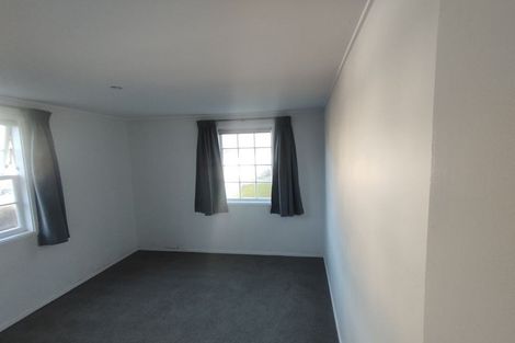 Photo of property in 24 Thurleigh Grove, Karori, Wellington, 6012