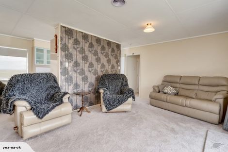 Photo of property in 192 Pukehina Parade, Pukehina, Te Puke, 3189