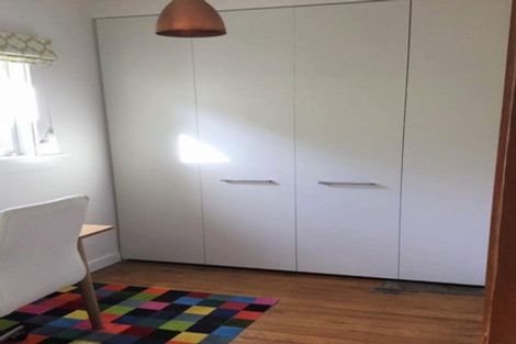 Photo of property in 1 Hawthorne Street, Strowan, Christchurch, 8052