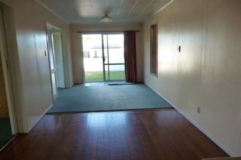 Photo of property in 17 Gebbie Road, Taradale, Napier, 4112