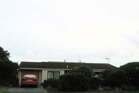Photo of property in 70a Bluegum Road, Paraparaumu Beach, Paraparaumu, 5032