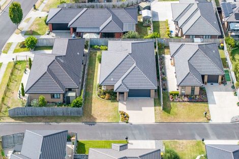 Photo of property in 42 Edgeview Crescent, Fitzroy, Hamilton, 3206