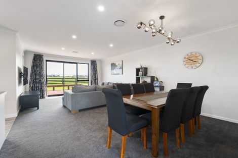 Photo of property in 36 Nannestads Line, Bunnythorpe, Palmerston North, 4775