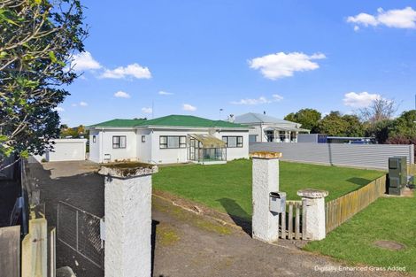 Photo of property in 72 Ferry Road, Clive, 4102