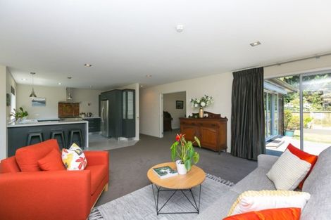 Photo of property in 58c Gilbert Street, New Plymouth, 4310