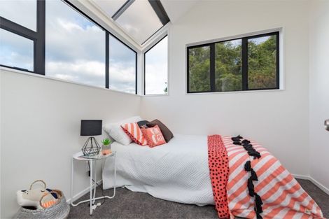 Photo of property in 33 Homebush Road, Khandallah, Wellington, 6035