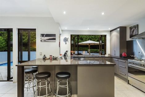 Photo of property in 25a Hastings Road, Mairangi Bay, Auckland, 0630