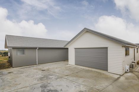 Photo of property in 34 Varsity Heights, Fitzherbert, Palmerston North, 4410