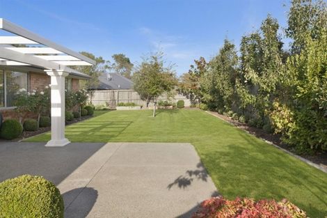 Photo of property in 32 Mokihi Gardens, Hillmorton, Christchurch, 8024