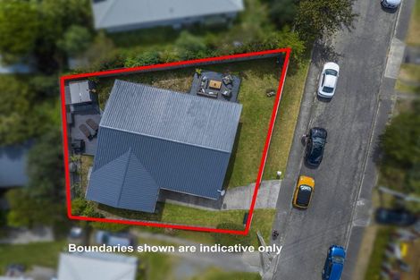 Photo of property in 127 Tilley Road, Paekakariki, 5034
