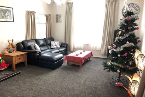 Photo of property in 36 Park Street, Foxton, 4814