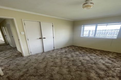 Photo of property in 83 Lynwood Road, New Lynn, Auckland, 0600
