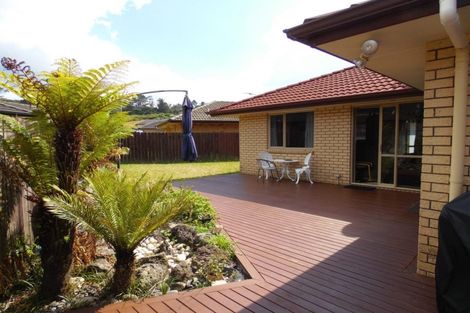 Photo of property in 60 South Kensington Way, Henderson, Auckland, 0612