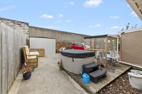 Photo of property in 4 Brockville Road, Glenross, Dunedin, 9011