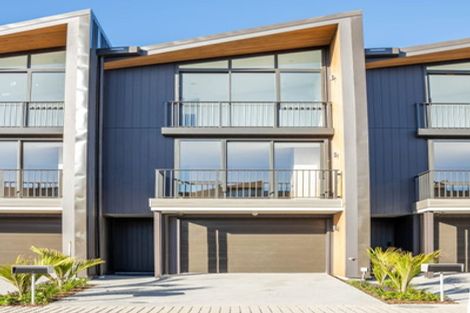 Photo of property in 10 Amber Court, Stonefields, Auckland, 1072