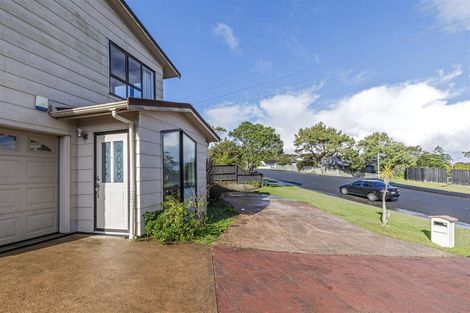 Photo of property in 27 Hale Crescent, Bayview, Auckland, 0629