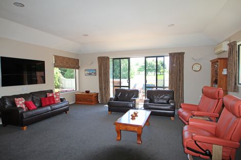 Photo of property in 17 Charles Street, Weston, Oamaru, 9401