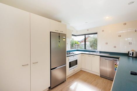 Photo of property in 127 Summerhill Drive, Fitzherbert, Palmerston North, 4410
