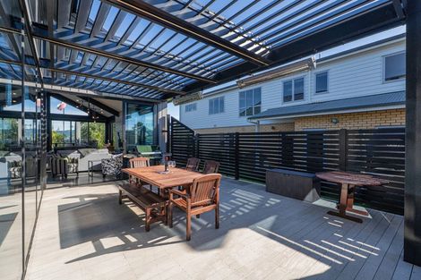 Photo of property in 112 Ti Kouka Crescent, Matarangi, Whitianga, 3592