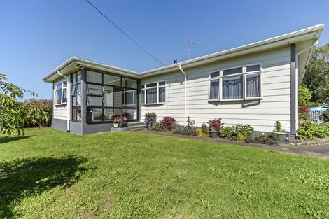 Photo of property in 1416 Devon Road, Brixton, Waitara, 4382