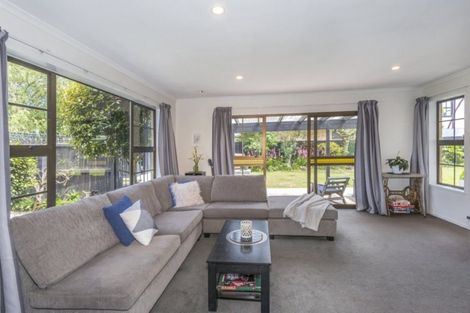 Photo of property in 88 Waratah Street, Avondale, Christchurch, 8061