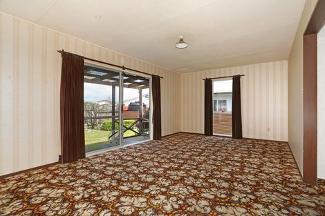 Photo of property in 5a Flygers Line, Milson, Palmerston North, 4414