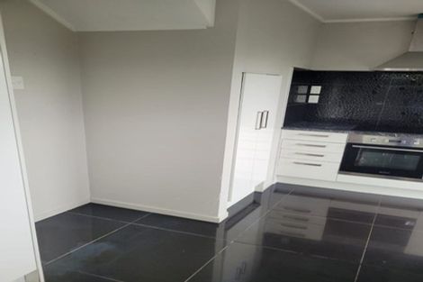 Photo of property in 1/39 Seabrook Avenue, New Lynn, Auckland, 0600