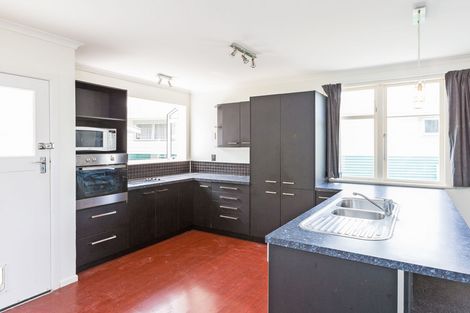 Photo of property in 3 Benmore Avenue, Cloverlea, Palmerston North, 4412